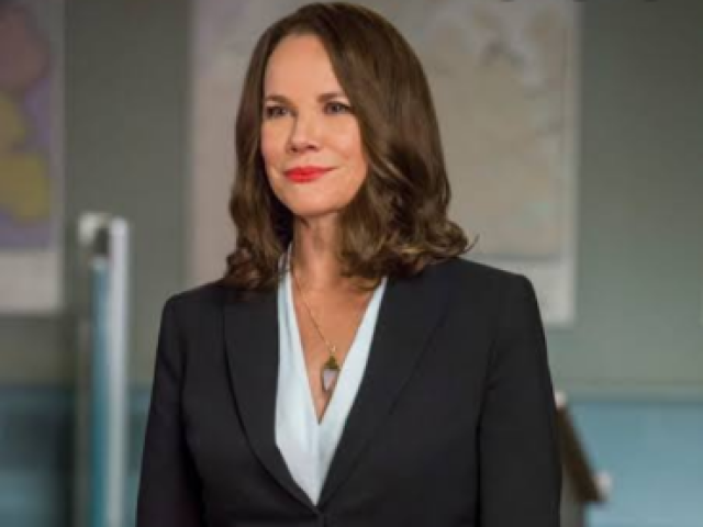 Cora Mills