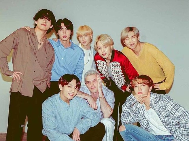 🐞Who/Lauv feat BTS🐞