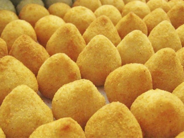 mini coxinha