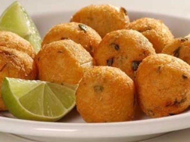 bolinho de bacalhau