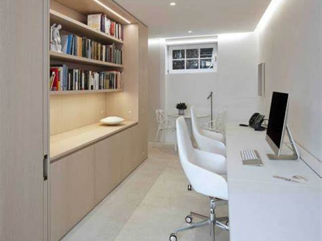 Moderno.