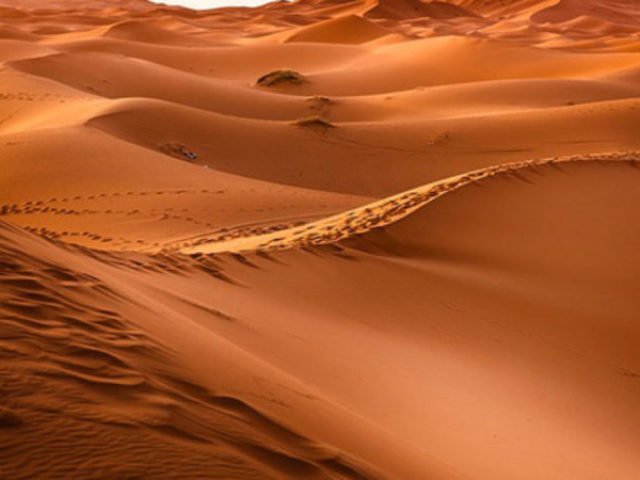 Ficar Preso No Deserto