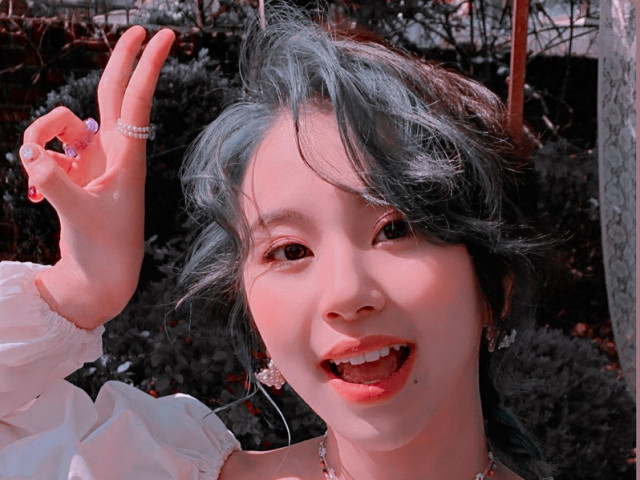 ꒦꒷ CHAEYOUNG