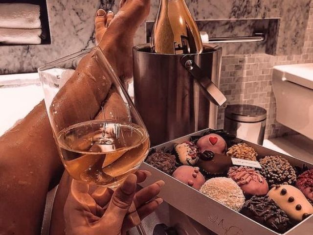 Comendo e bebendo π₯°