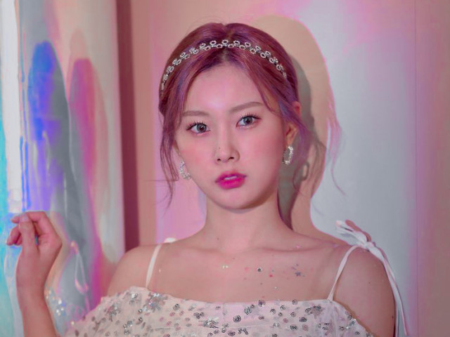 ꒦꒷ HYEWON