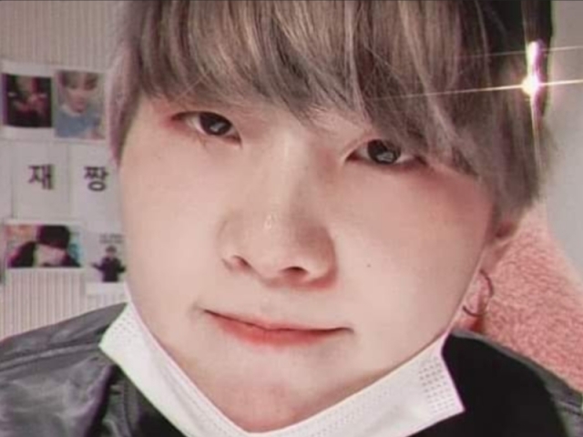 Suga (Yoongi)