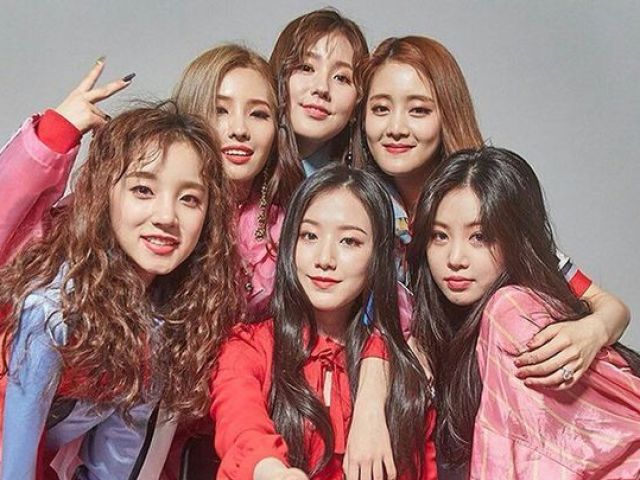 ((G)I-DLE)