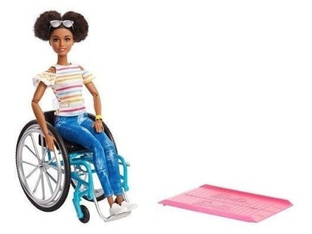 Barbie cadeirante