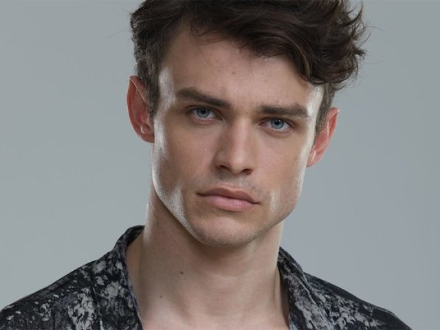 Thomas Doherty (25)