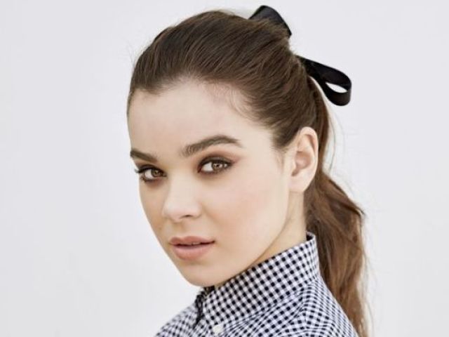 Hailee Steinfeld (23) 🍒