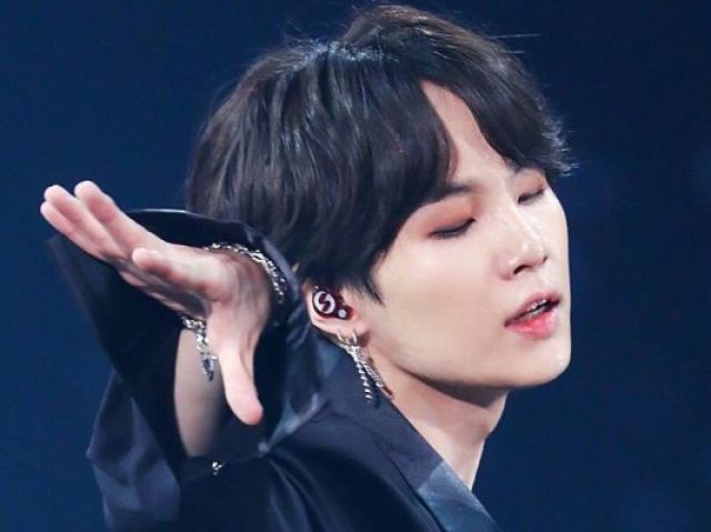 SUGA