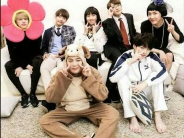 Acho todos lindos e se não tivesse os 7 não seria o BTS