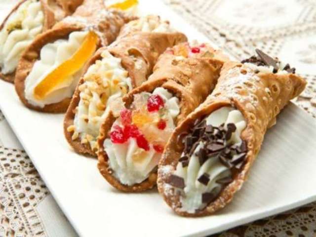 CANOLLI