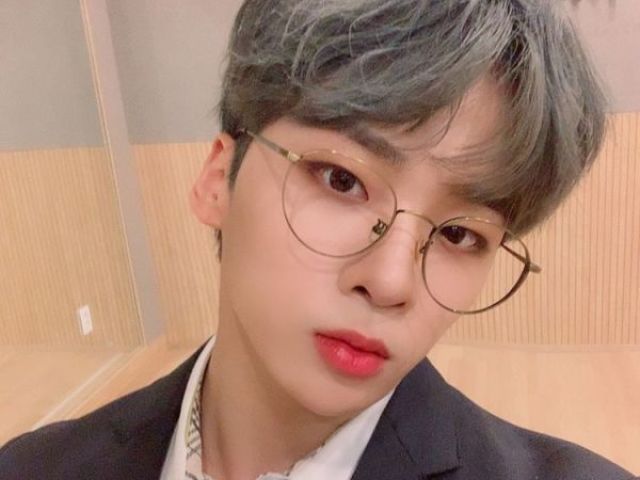 Eu lhe recomendarei uma música!(K-pop)