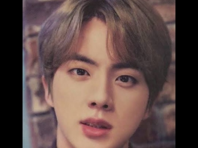 Kim SeokJin!