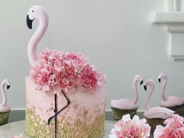 bolo flamingo