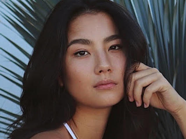Adeline Rudolph (25) ๐