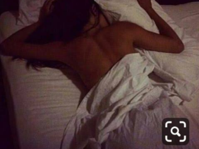 Luka:espasosa clr q ❤ @Any
Any:eu sou a espasosa q se adora olha otario
Res:amo ti tambem
Any😒👍