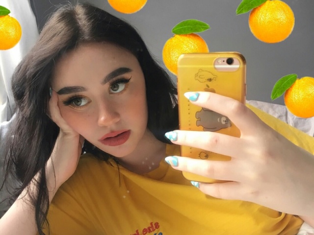 Escolha fotos aesthetic e te indicarei uma música 🍊