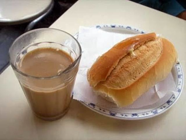 Pão e café