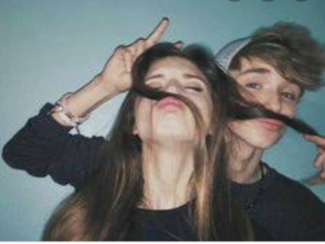 Gato delicia meu postei também p n fica maguado te amo praga❤ @leo
Leo:bom mesmo te amo
Res:ciumento
Leo:sou mesmo