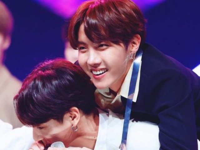 Jungkook e j-hope