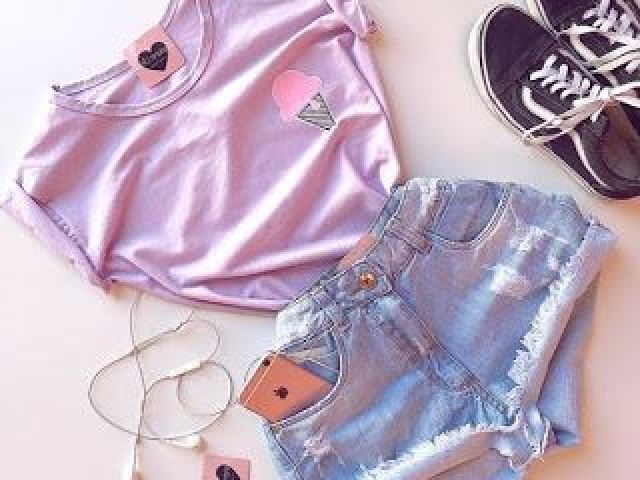 Short e camiseta