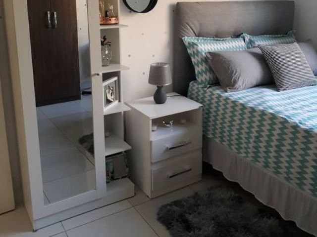 Quarto simples