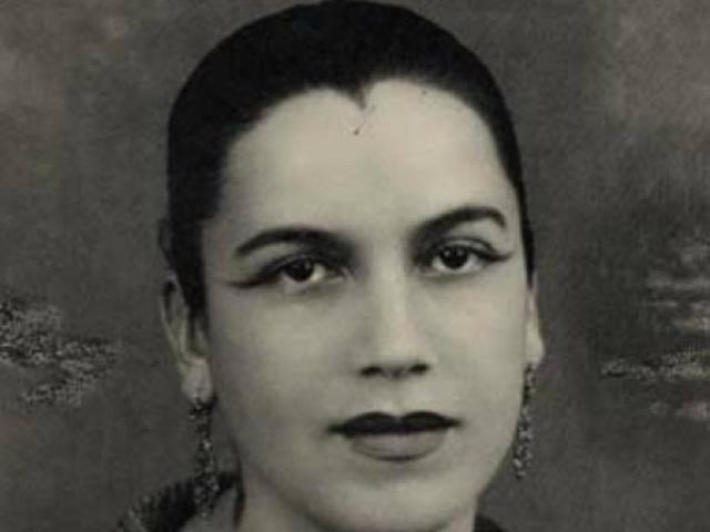 Tarsila Amaral: A noiva, patricinha, ama andar de casal, gosta de atenção e de falar muito, seus amigos gostam de falar de besteira.