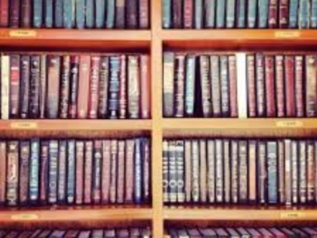 Clube de leitura, na biblioteca