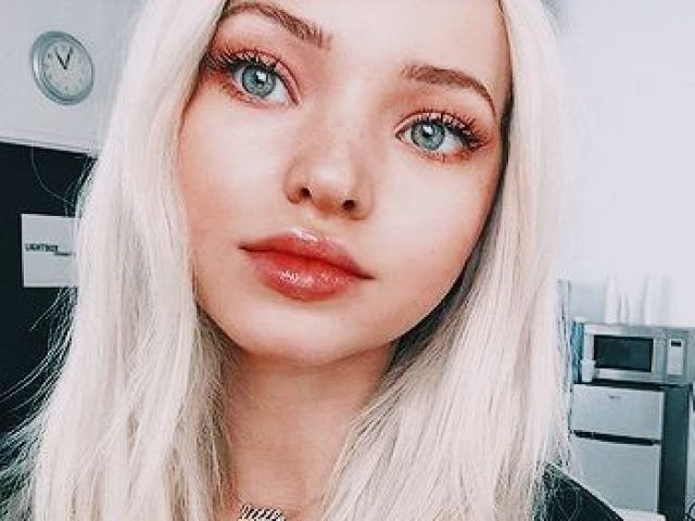 Dove Cameron