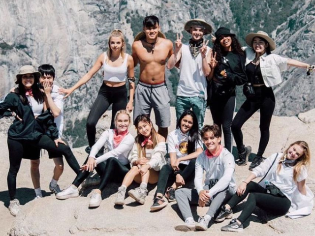 Você conhece Now United?