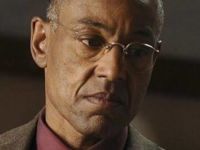 Gustavo Fring perfeito vilão maravilhoso