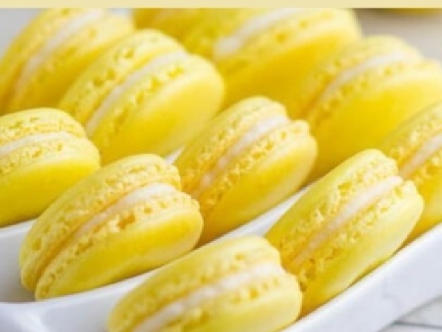 Doce amarelo