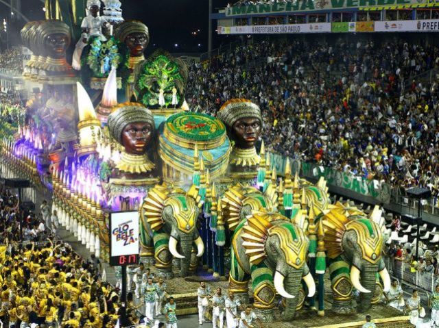 Desfile de carnaval