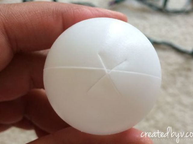 Não doí tanto quanto as outras.
(bola de ping pong)