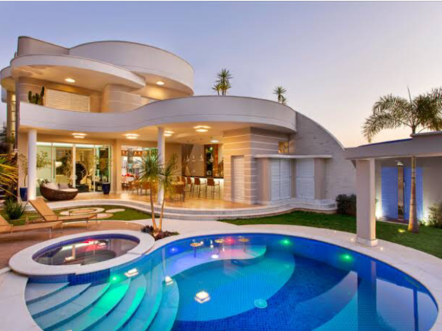 Monte sua casa dos sonhos!