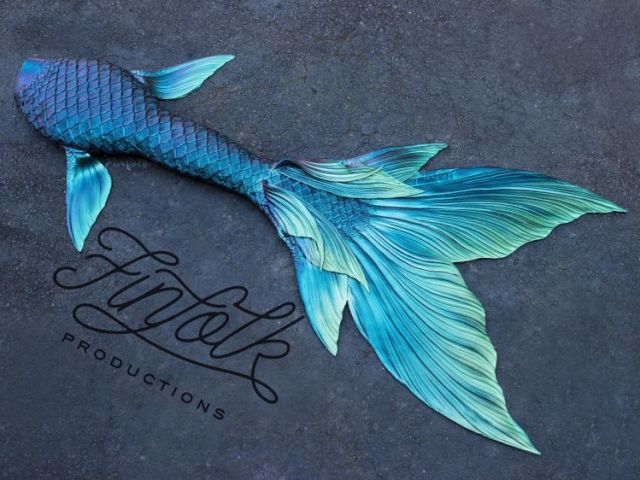 Azul marinho