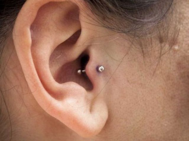 Orelha/tragus