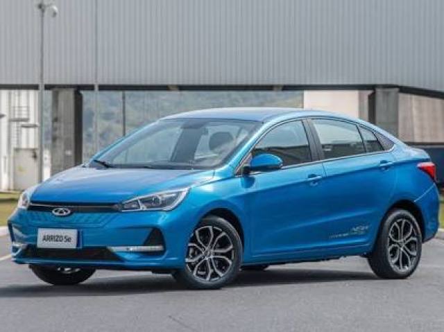 O carro e azul e eu vi um vulto
Romanoski Susy,2018