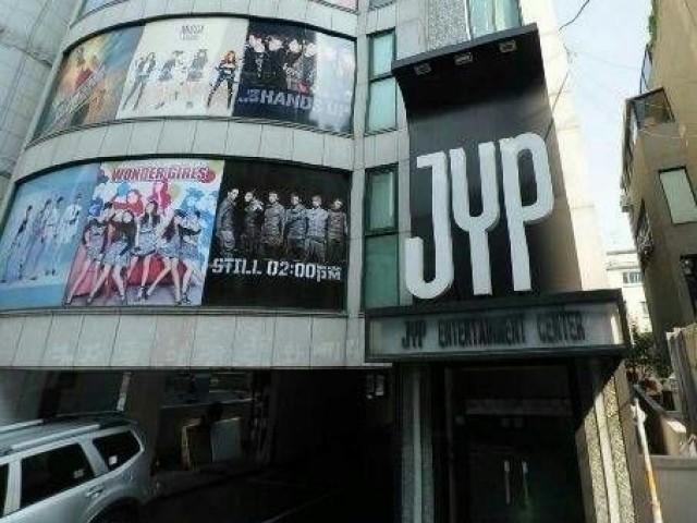 JYP