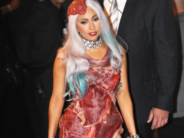 Se vestiria de carne como Lady Gaga