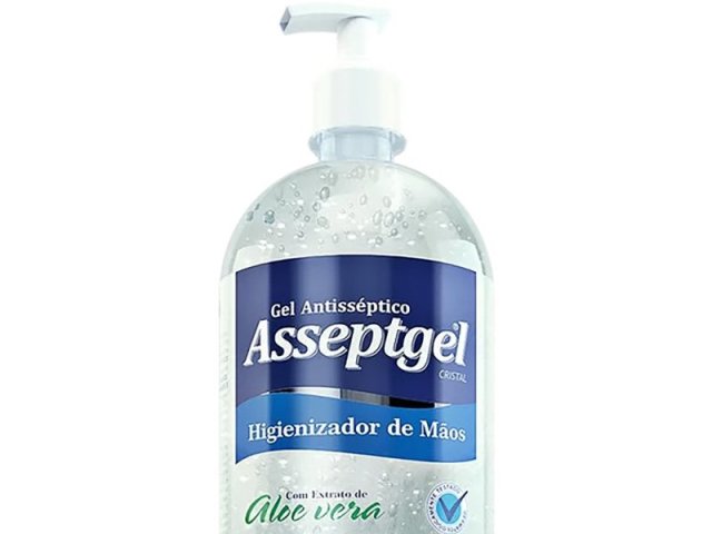 Com Álcool (e não em gel)