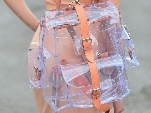 TRANSPARENTE
