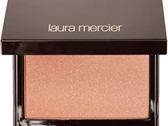 Laura Mercier