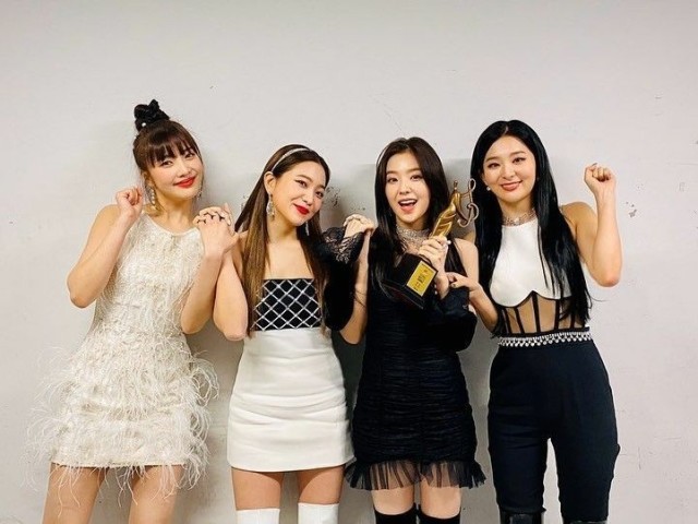 🌻De qual idol você seria amiga? 🌻