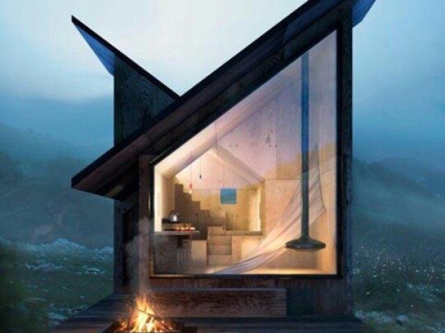 Sua casa Ă© simples mas ao mesmo tempo luxuosa.