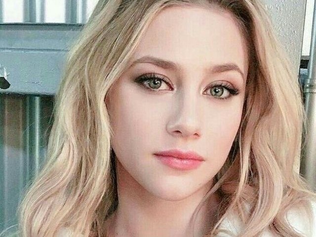 Betty Cooper (Betty Cooper)