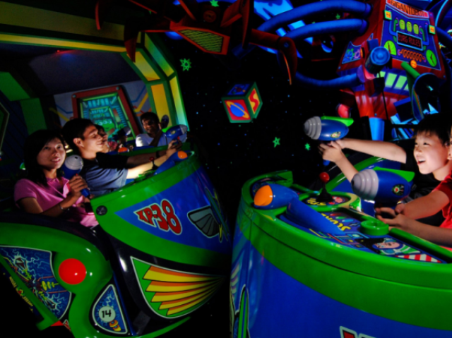 Buzz Lightyear Astro Blasters