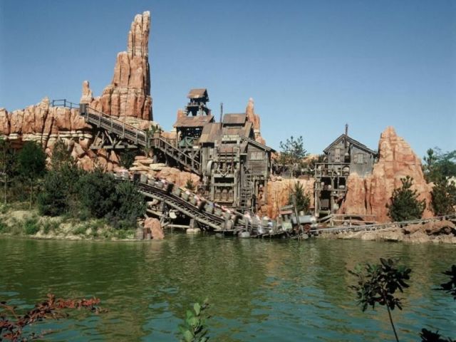 Big Thunder Mountain Rail Road.